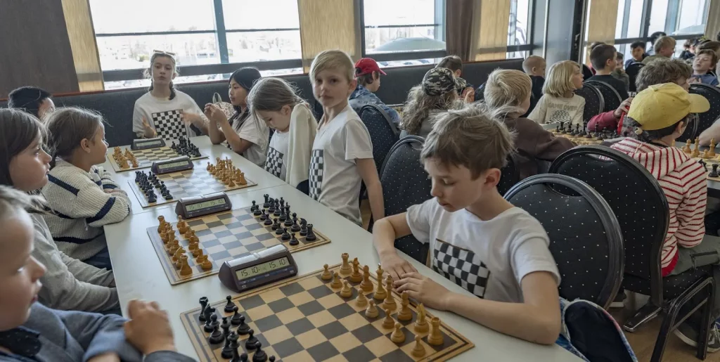 Skollags SM 2026 Spelas P S raskolan Sveriges Schackf rbund