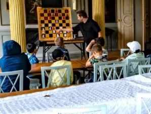 Extramedel att söka i ungdomsschackets tjänst